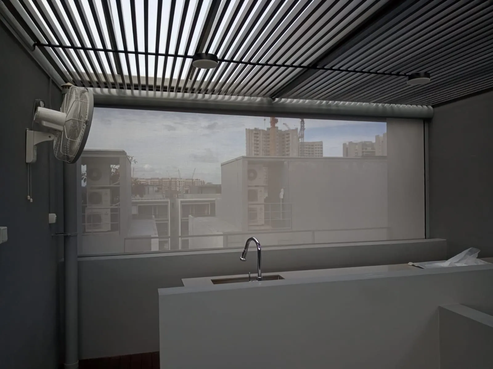 /src/assets/images/products/roller-blinds/WhatsApp Image 2020-05-11 at 3.02.17 PM.jpeg